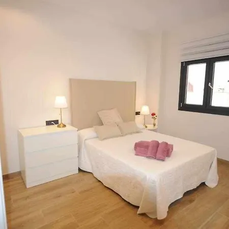 Estupendo Piso Nuevo En Playa Victoria * Cadix